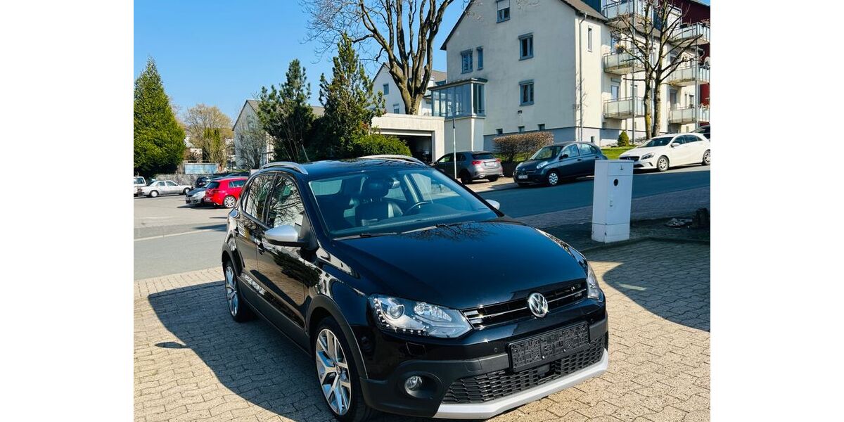 VW Polo 80.000 km 13.900 &euro; Bielefeld 33647
