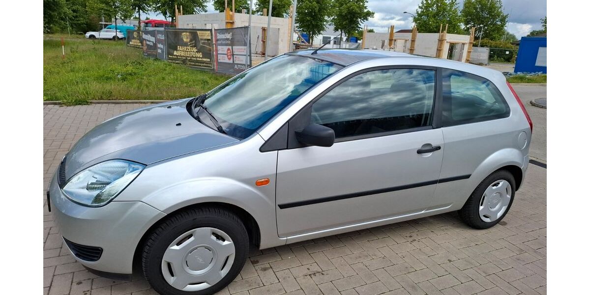 Ford Fiesta 97.550 km 1.500 &euro; Weyhe 28844