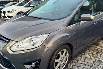Ford Grand C-Max 202.100 km 3.990 &euro; München 81829