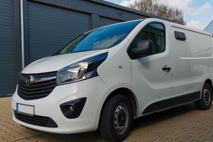 Opel Vivaro 135.000 km 11.499 &euro; haan 42781