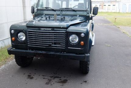 Land Rover Defender 178.800 km 11.500 &euro; Parchim 19370