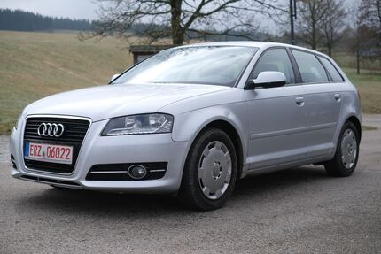 Audi A3 93.000 km 8.980 &euro; Breitenbrunn/OT Rittersgrün 08359