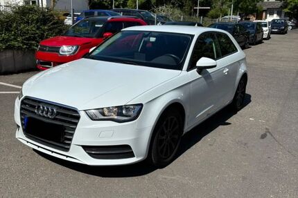 Audi A3 110.562 km 9.990 &euro; Hanau 63450