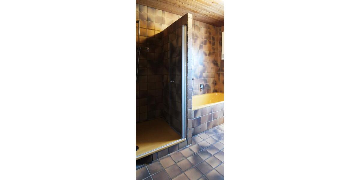 Doppelhaushälfte Krombach - 7 Zimmer, 140 m&sup2;, 289.500&euro; | Angebot:26764258