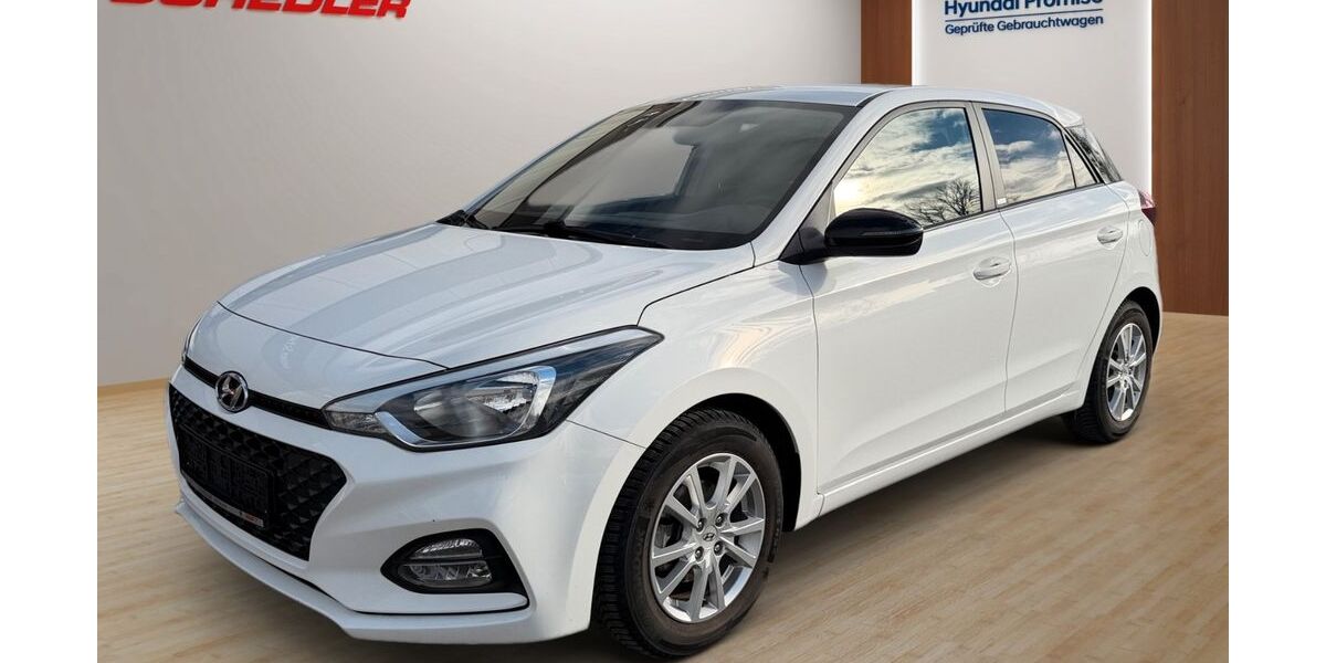 Hyundai i20 36.900 km 12.450 &euro; Obersulm-Willsbach 74182