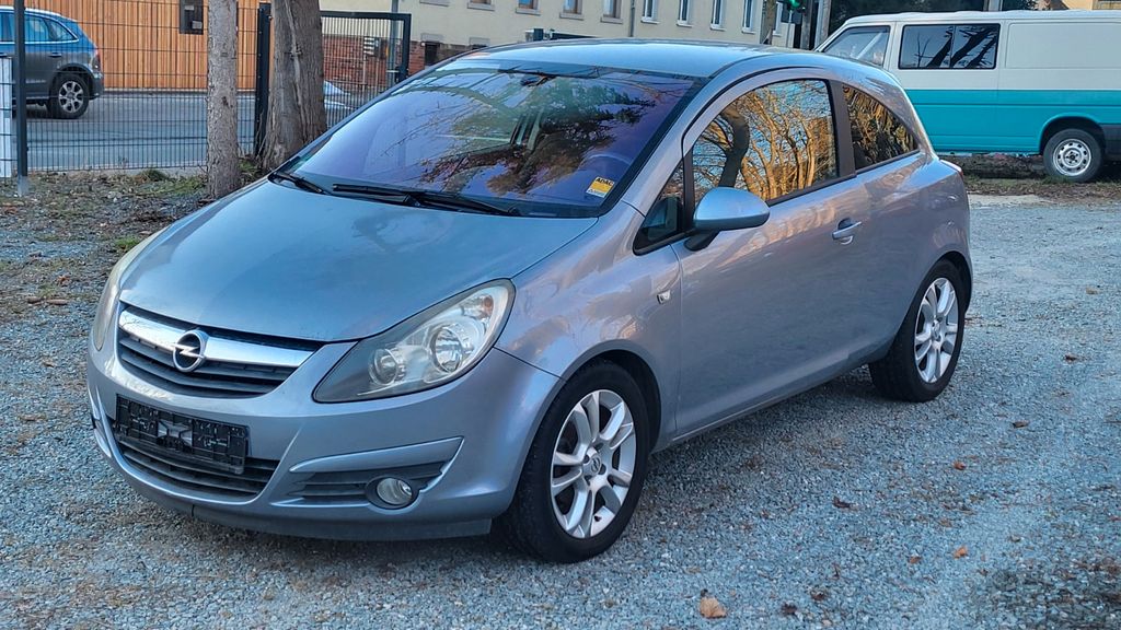 Opel Corsa 33.000 km 7.500 &euro; Chemnitz 09114