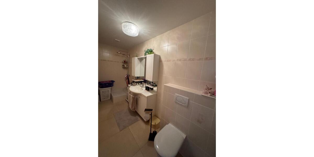 Einfamilienhaus Lebach - 9 Zimmer, 335 m&sup2;, 349.900&euro; | Angebot:27010142