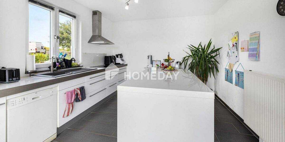 Einfamilienhaus Wolnzach Niederlauterbach - 9 Zimmer, 292 m&sup2;, 855.000&euro; | Angebot:25702452