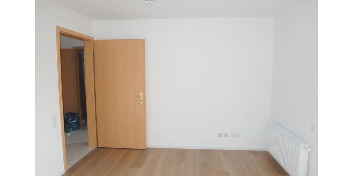 Etagenwohnung Radebeul - 2 Zimmer, 41 m&sup2;, 407&euro; | Angebot:26349624