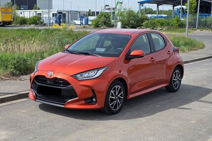 Toyota Yaris 33.735 km 16.900 &euro; Bergrheinfeld 97493