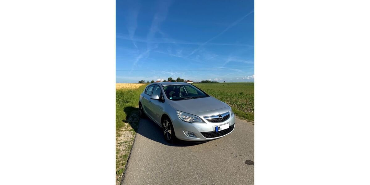 Opel Astra 86.000 km 7.500 &euro; Pliening 85652
