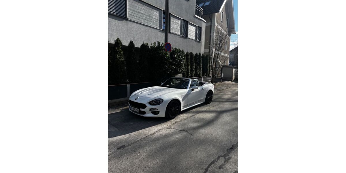 Fiat 124 Spider 55.000 km 17.000 &euro; Riedering 83083