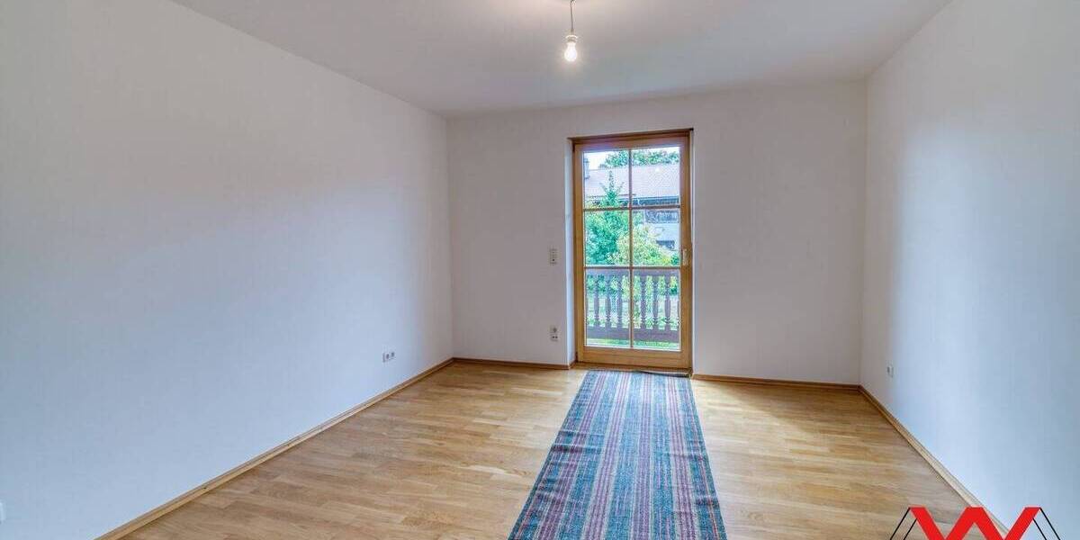 Einfamilienhaus Kirchseeon Buch - 5 Zimmer, 184 m&sup2;, 2.480&euro; | Angebot:23574235