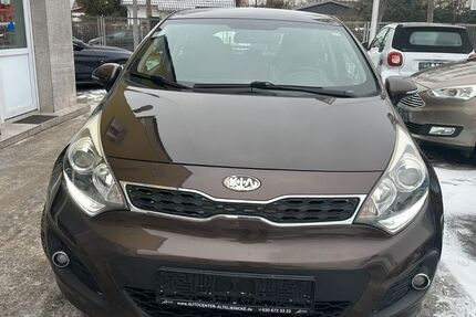 Kia Rio 53.211 km 9.200 &euro; Berlin 12524