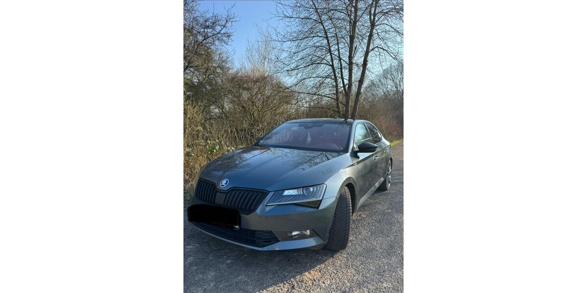 Skoda Superb 152.000 km 17.800 &euro; Weimar 35096