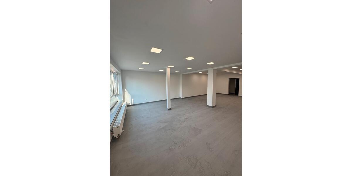 Neubau-Gewerbefläche in Hünsborn 57482 zimmer