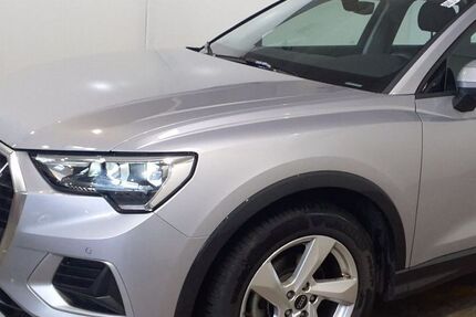 Audi Q3 42.460 km 26.599 &euro; Michelfeld 74545