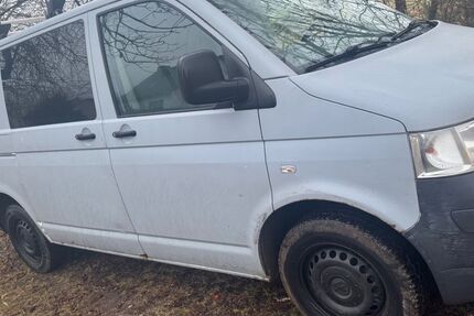 VW T5 Transporter 441.000 km 5.500 &euro; Temmen-Ringenwalde 17268