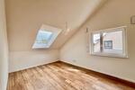 Dachgeschoßwohnung Augsburg Bergheim - 2.5 Zimmer, 92 m&sup2;, 1.550&euro; | Angebot:26578892