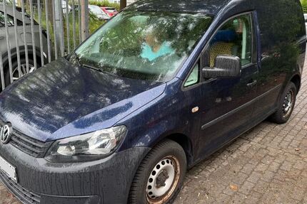 VW Caddy 78.000 km 6.990 &euro; Hamburg 22043