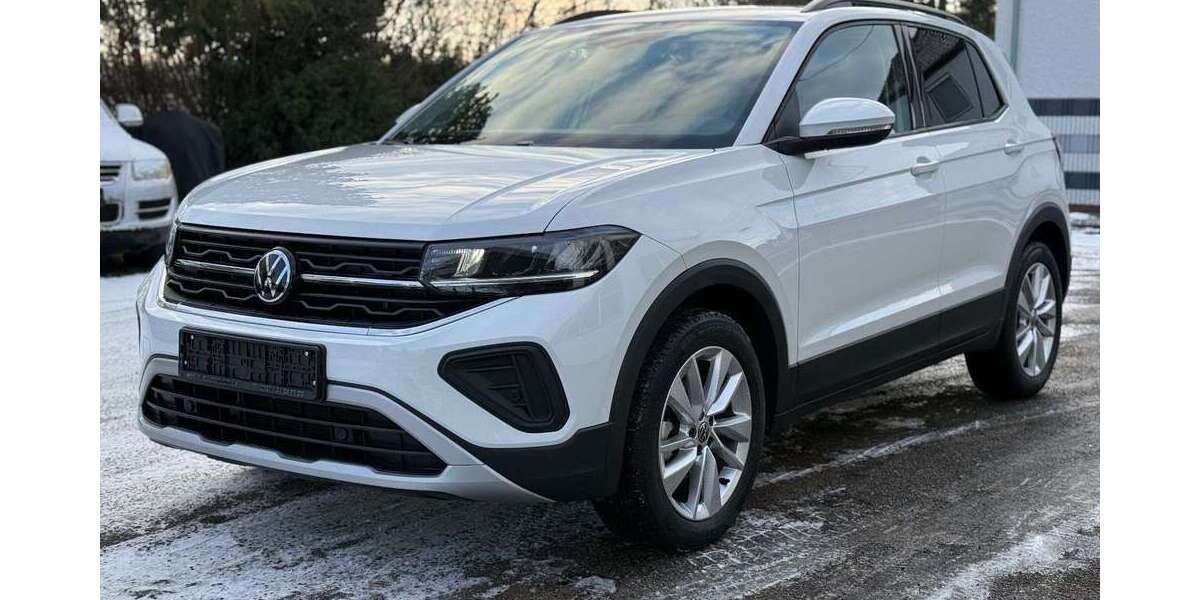 VW T-Cross 8.619 km 24.666 &euro; Gersthofen 86368