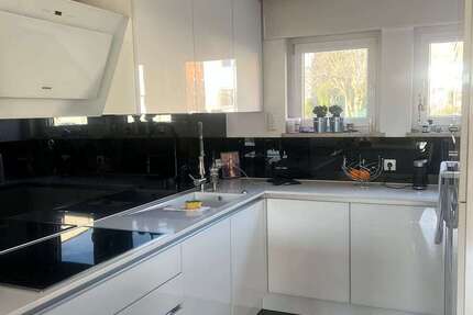 Haus zum Kaufen in Wiesbaden 889.000 € 150 m²