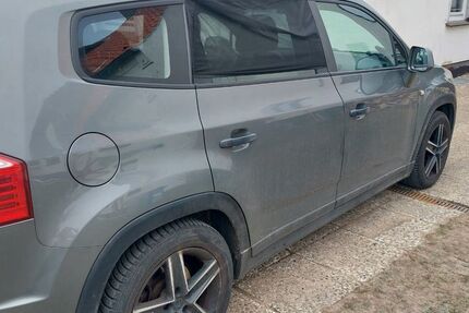 Chevrolet Orlando 180.000 km 3.900 &euro; Neumünster 24539