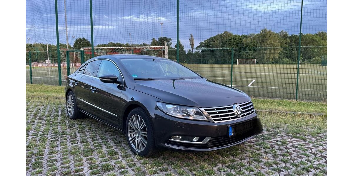VW CC 168.000 km 9.000 &euro; Dresden 01156