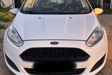 Ford Fiesta 94.000 km 6.300 &euro; Markersdorf 02829