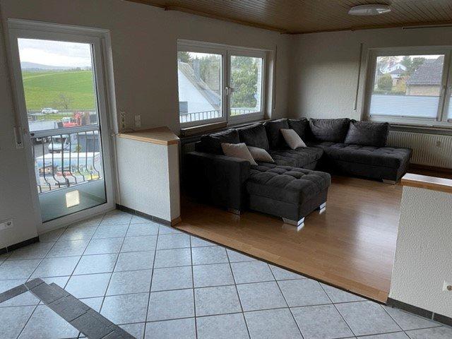 Etagenwohnung Dickenschied - 4 Zimmer, 144 m&sup2;, 890&euro; | Angebot:26680927