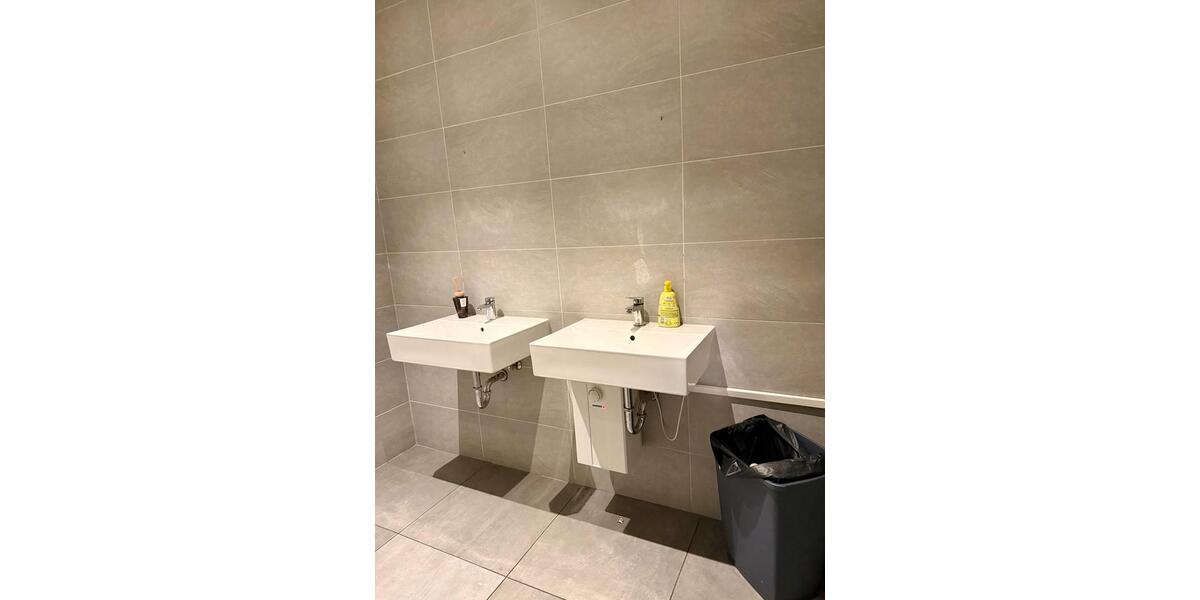 Gewerbeobjekt Haßloch - 2.100&euro; | Angebot:24478000