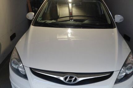 Hyundai i30 97.500 km 5.200 &euro; Bollendorf 54669
