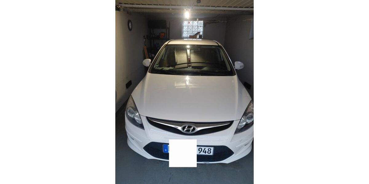 Hyundai i30 97.500 km 5.200 &euro; Bollendorf 54669