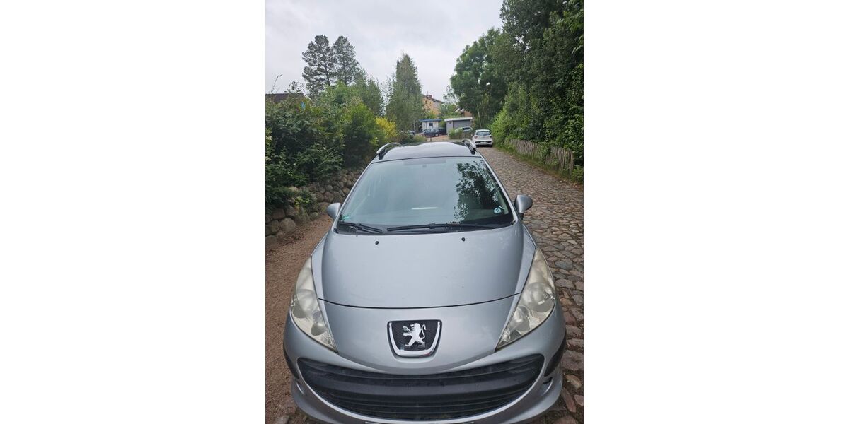 Peugeot 207 205.000 km 1.249 &euro; Kiel 24146