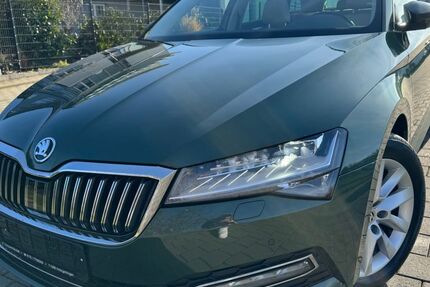 Skoda Superb 150.000 km 21.890 € Holzgerlingen 71088