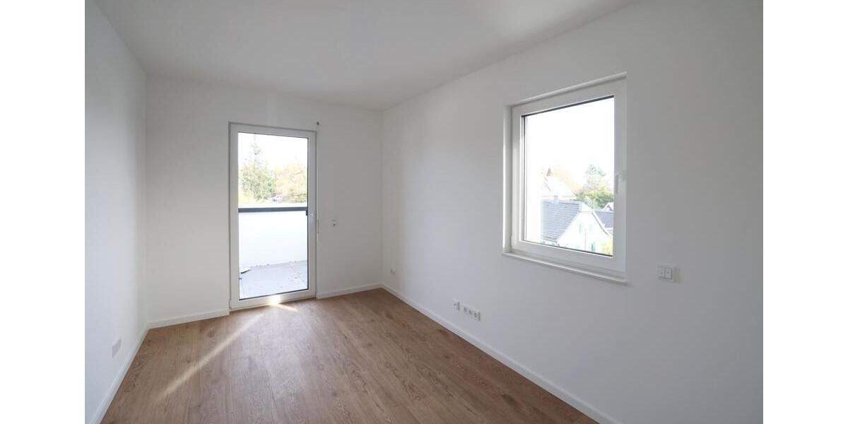 Einfamilienhaus Solingen Höhscheid - 3 Zimmer, 120 m&sup2;, 2.000&euro; | Angebot:25368351