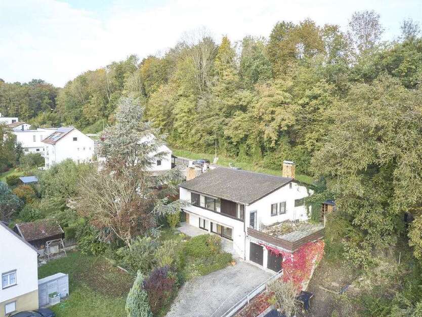 Haus zum Kaufen in Landshut-Achdorf 698.000 € 183 m²