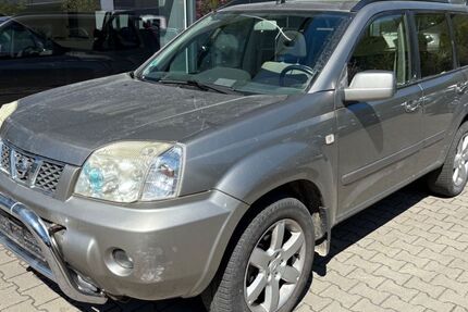 Nissan X-Trail 193.000 km 1.790 &euro; Forchtenberg 74670