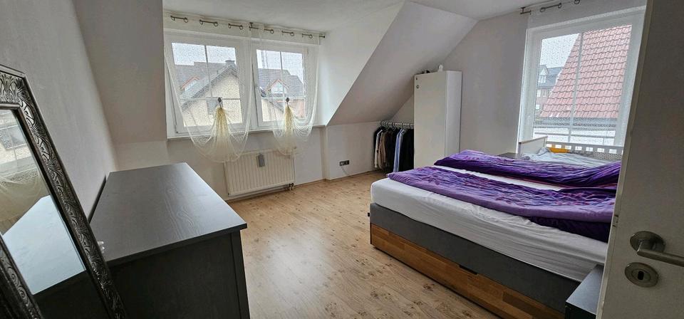 Doppelhaushälfte Versmold - 6 Zimmer, 136 m&sup2;, 1.200&euro; | Angebot:25208858