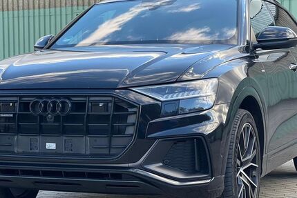 Audi Q8 180.000 km 47.900 &euro; Berlin 12107