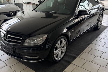 Mercedes-Benz C 250 153.000 km 9.999 &euro; Detmold 32756