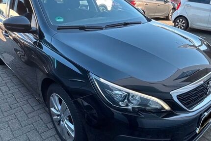 Peugeot 308 79.000 km 10.499 &euro; Bad Neuenahr-Ahrweiler 53474