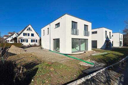 Haus Salem - 5 Zimmer, 182 m&sup2;, 910.000&euro; | Angebot:25701818