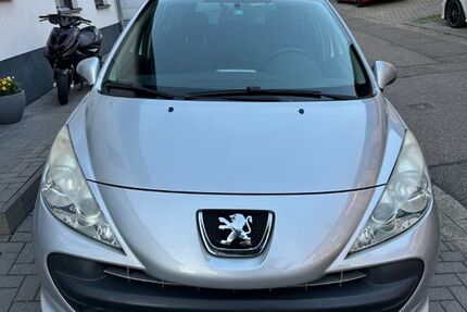 Peugeot 207 79.200 km 3.950 &euro; Malsch 76316