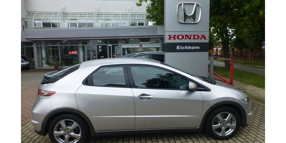 Honda Civic 74.900 km 6.790 &euro; Naumburg/S. + 06667 Weißenfels + 06618 Schönburg 06618