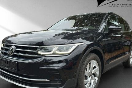 VW Tiguan 207.000 km 22.990 € Kassel 34125