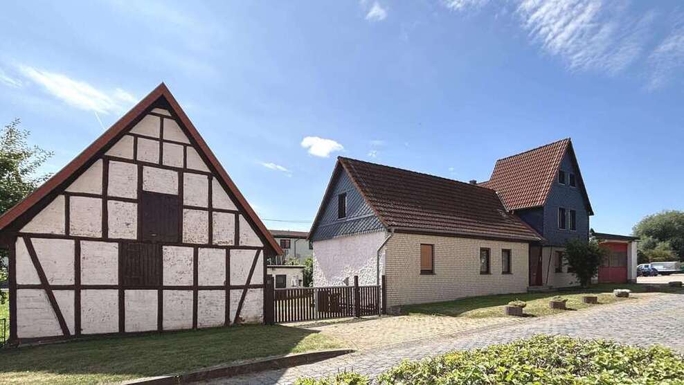 Haus zum Kaufen in Mansfeld 80.000 € 165 m²