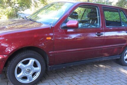 VW Golf 178.000 km 2.999 &euro; Uetze OT Dollbergen 31311