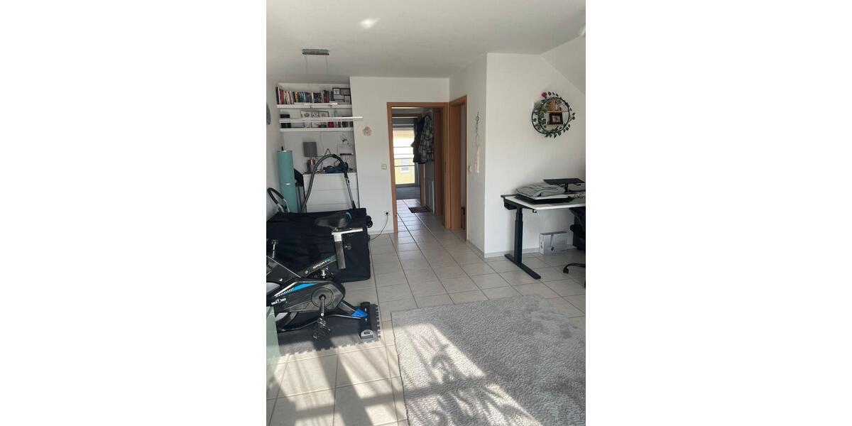 Dachgeschoßwohnung Ludwigshafen am Rhein Edigheim - 2 Zimmer, 49 m&sup2;, 630&euro; | Angebot:25648852