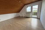 Dachgeschoßwohnung Gallmersgarten - 3 Zimmer, 112 m&sup2;, 750&euro; | Angebot:26679170